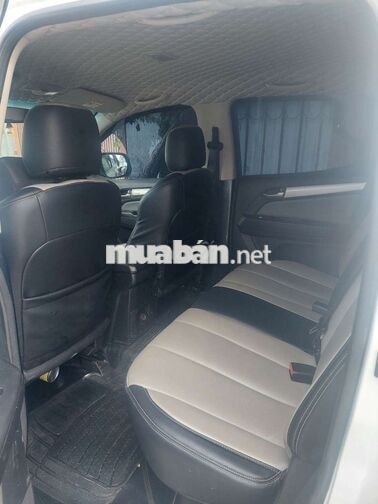 Chevrolet Colorado Trắng Xe bán tải