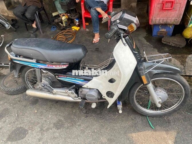 Honda Dream lùn Nhật Đen trắng