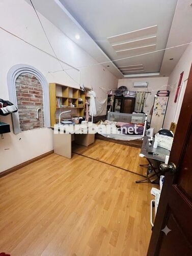 CHO THUÊ NHÀ NGUYÊN CĂN 100M² – 3PN, 2WC, BẾP RIÊNG – MAI DỊCH