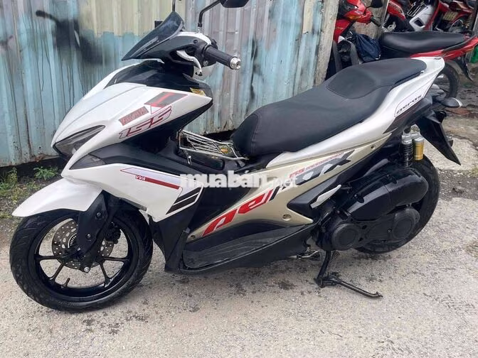 Yamaha NVX 155 Trắng ABS