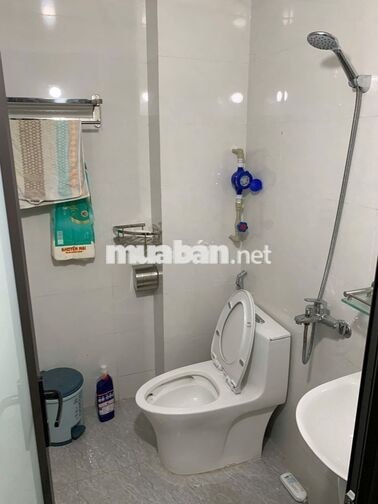 Cho thuê phòng trọ full đồ cổng trường Đại Học Hà Nội