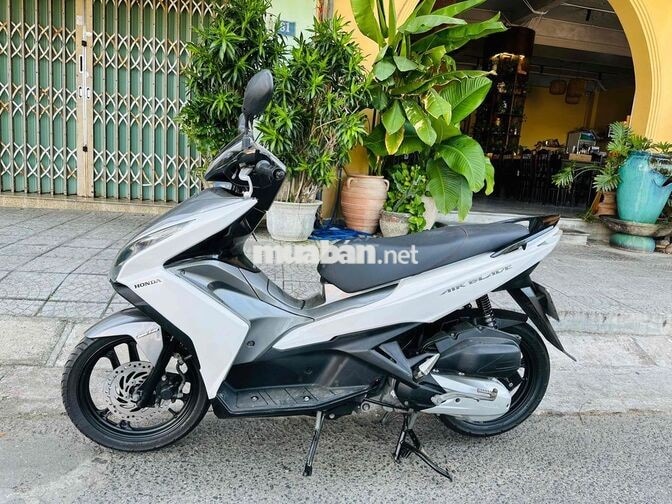 Honda Air Blade 2015 Cam đen