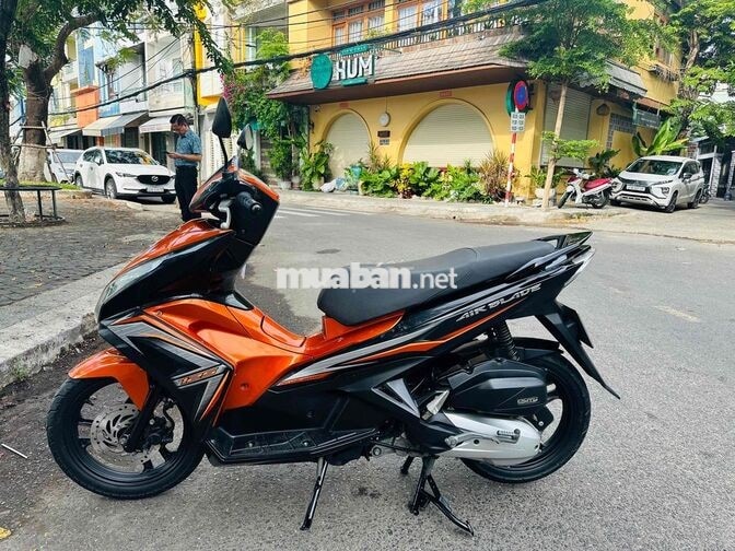 Honda Air Blade 2015 Cam đen