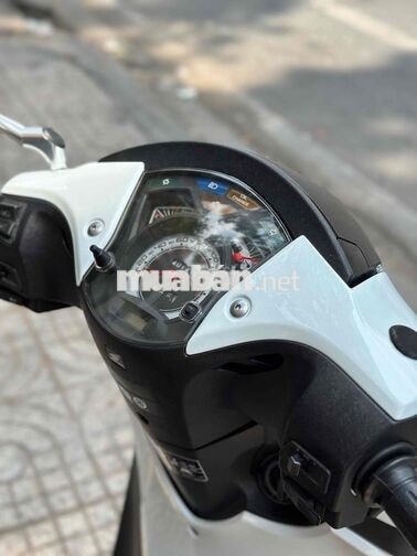 Honda SH150i Nhập khẩu Trắng đen 40141 km