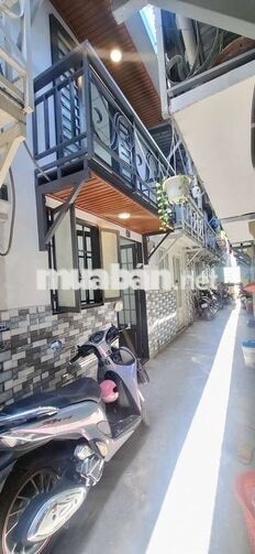 Cần bán căn nhà khu dân cư , nhà đẹp