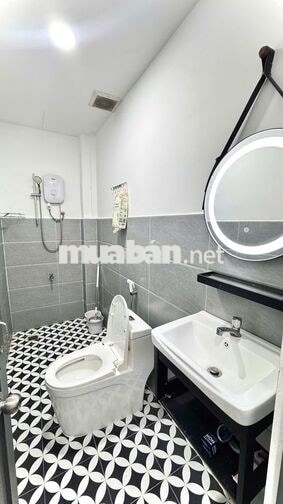 CHO THUÊ CĂN HỘ DỊCH VỤ MẶT ĐƯỜNG NGUYỄN GIA TRÍ - BÌNH THẠNH