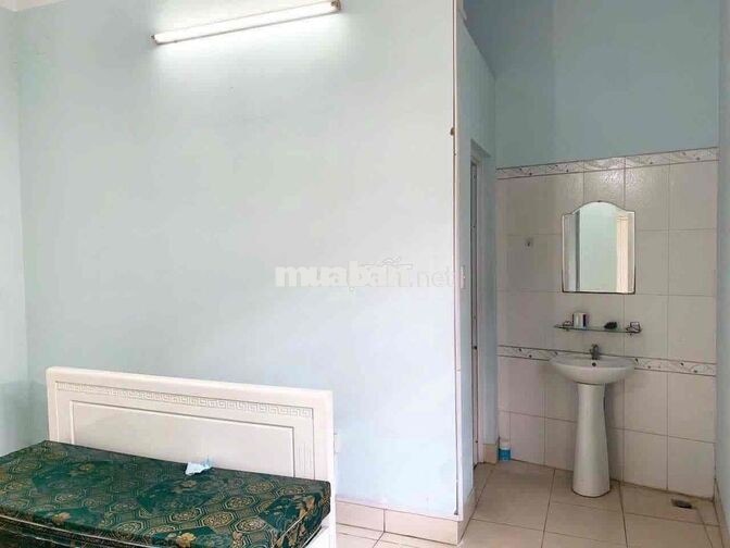 CHO THUÊ NHÀ 1 TRỆT 2 LẦU. GẦN CHỢ GIA VIÊN. PHƯỜNG TÂN HIỆP