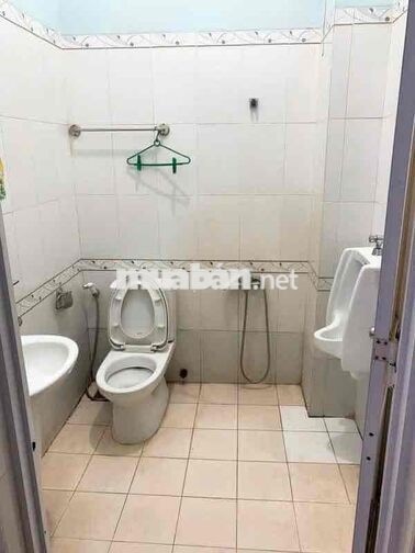 CHO THUÊ NHÀ 1 TRỆT 2 LẦU. GẦN CHỢ GIA VIÊN. PHƯỜNG TÂN HIỆP