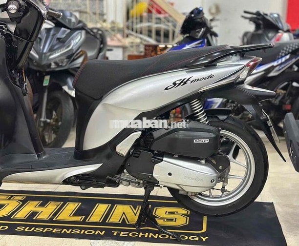 Honda SH Mode 2018 Bạc Đen Poche.Xe Khỏi Bàn