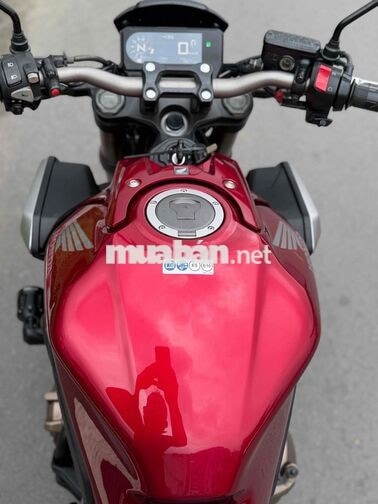 Honda CB650R 2020 Đỏ 3000km