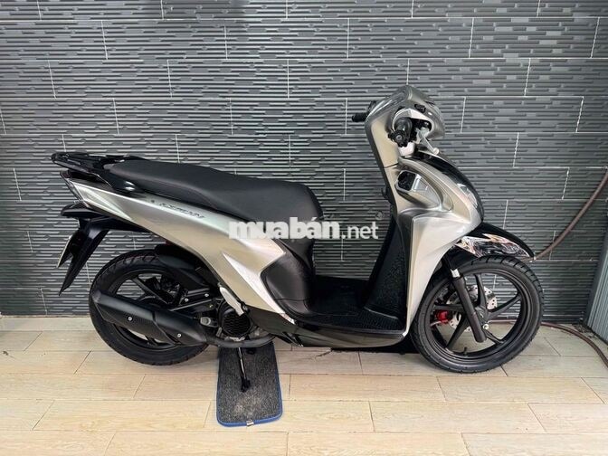 Honda Vision 2024 Xám đen 8.000 km