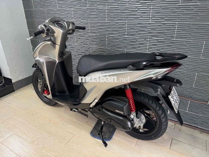 Honda Vision 2024 Xám đen 8.000 km