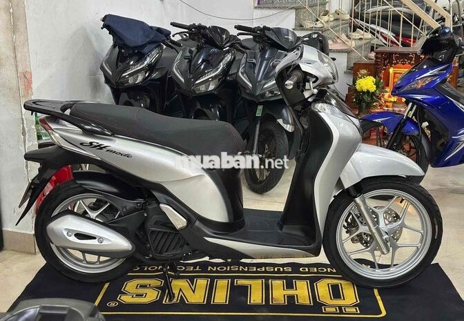 Honda SH Mode 2018 Bạc Đen Poche.Xe Khỏi Bàn
