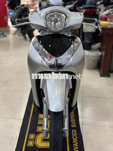 Honda SH Mode 2018 Bạc Đen Poche.Xe Khỏi Bàn