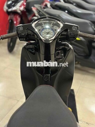 Honda SH Mode 2018 Bạc Đen Poche.Xe Khỏi Bàn