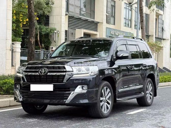 Bán Toyota Land Cruiser 4.6 V8 sản xuất 2020. xe cực mới.