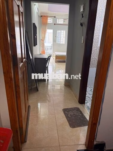Phòng Nơ Trang Long (ngay cầu BĂNG KY), rộng, ban công lớn, full nthất
