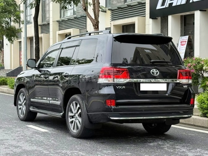 Bán Toyota Land Cruiser 4.6 V8 sản xuất 2020. xe cực mới.