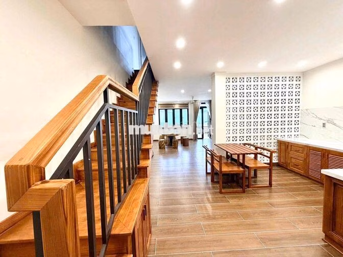 🔥 10 TRIỆU – NHÀ 1 TRỆT 1 LẦU, DTSD 160M² – PHÙ HỢP HOMESTAY! 🏡