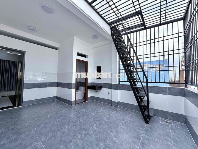 💥BÁN NHÀ PHỐ MỚI XÂY CÓ THANG MÁY 4x17m ĐÃ CÓ SỔ NGAY HƯƠNG LỘ 2 -AEON