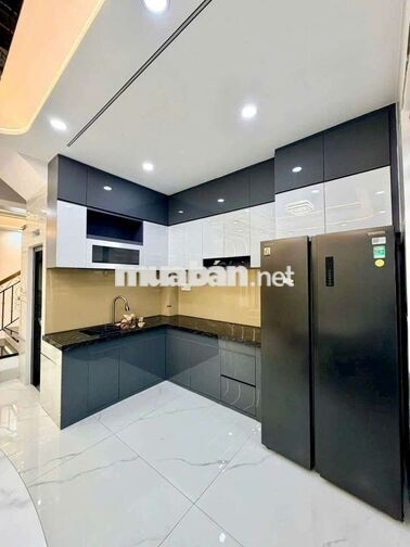 Nhà PHAN ANH [6x10, 3 lầu, 5pn, 6toilet] Full nội thất