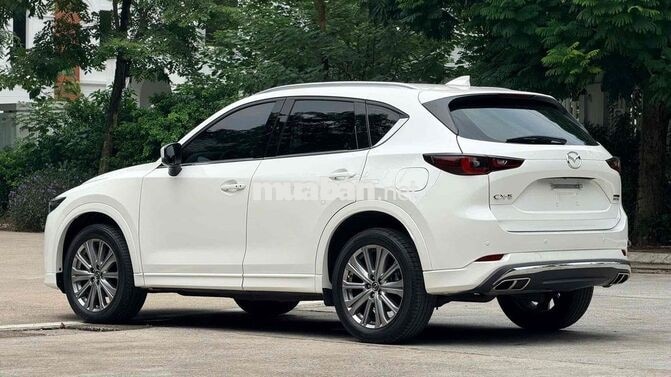 Mazda CX5 Exclusive 2.0AT 2024 17000 km Trắng