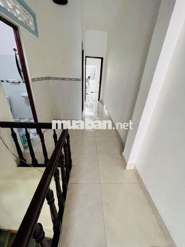 cho thuê nhà 4 x16 m gồm 4 phòng ngủ hẻm thông xe hơi lê văn thọ GV 12