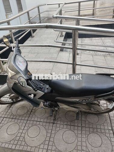 Honda Wave RS Bạc Đã sử dụng