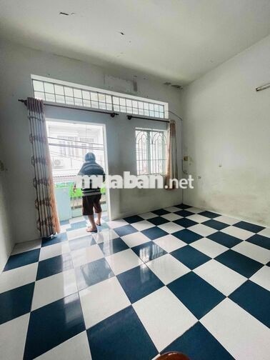 cho thuê nhà nguyên căn đường lê văn quới 8m thông