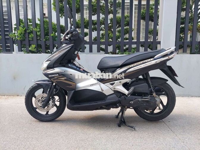 Honda Airblade 110cc Đen bạc Việt Nam