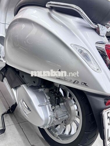 Piaggio Vespa Sprint 150 ABS iGet Bạc
