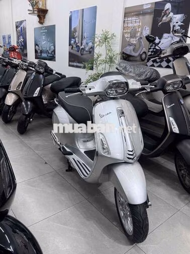 Piaggio Vespa Sprint 150 ABS iGet Bạc