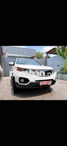 Kia Sorento 2013 Tự động Trắng