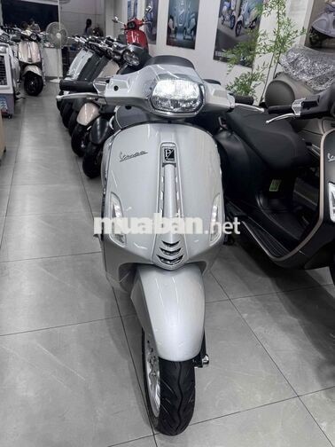 Piaggio Vespa Sprint 150 ABS iGet Bạc
