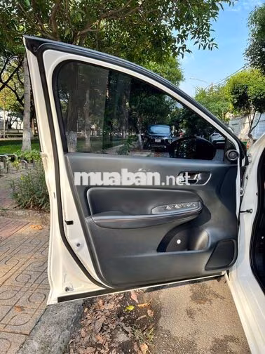 Honda City RS 2022 Trắng Tự động 33.000 km