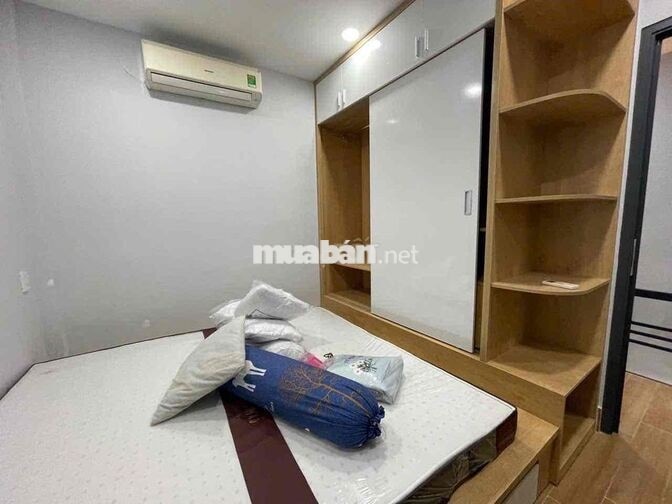 Cho thuê nhà nguyên căn đối diện Chợ Phạm Thế Hiển Q8