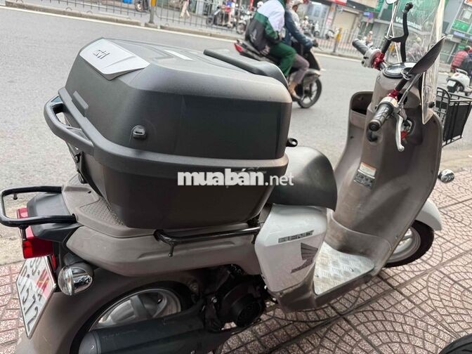Honda Benly 50cc Trắng, Nâu Xe tay ga