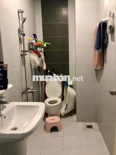 Khu Bên Sông cho thuê nhà 4 Tầng 4Pn 4Wc , hẻm tải khu dân cư đẹp