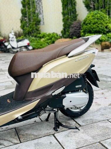 Honda Lead 125fi Vàng cát sơn máy zin 100% 1 chủ