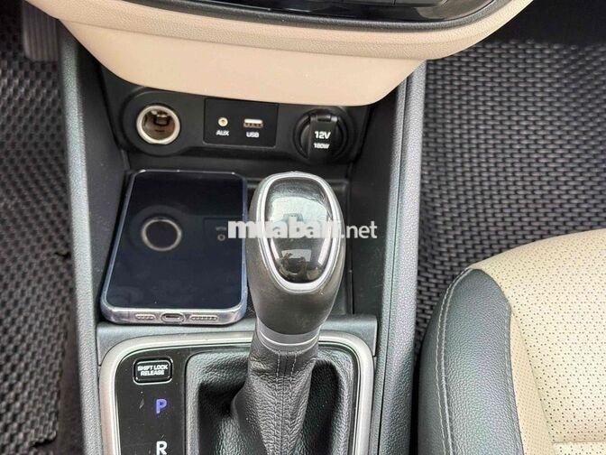 Hyundai Accent 1.4 ATH 2020 Trắng Tự động 70000 km