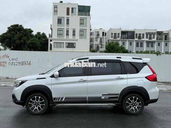 Suzuki XL7 2022 Trắng Tự động 100000 km