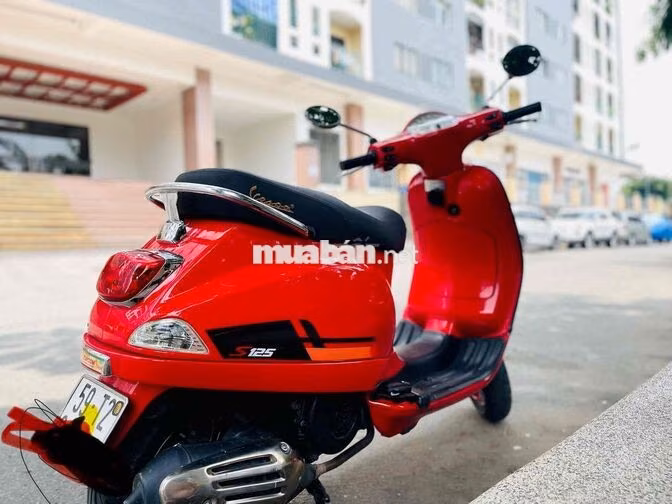 Piaggio Vespa LX iGet Đỏ 33000 km