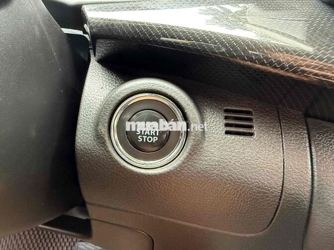 Suzuki XL7 2022 Trắng Tự động 100000 km