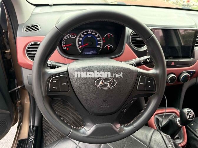 Hyundai I10 2018 Hatchback Số sàn 80000 km Nâu