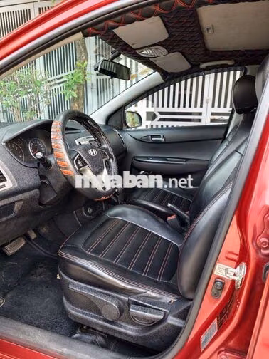 Hyundai i20 2012 Số tự động Đỏ Nhập khẩu