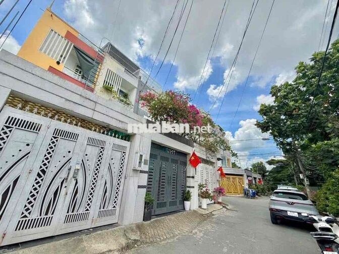 Khu Bên Sông cho thuê nhà 4 Tầng 4Pn 4Wc , hẻm tải khu dân cư đẹp