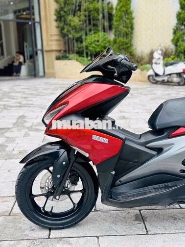 Yamaha NVX 125fi 2019 khoá smartkey sơn máy zin