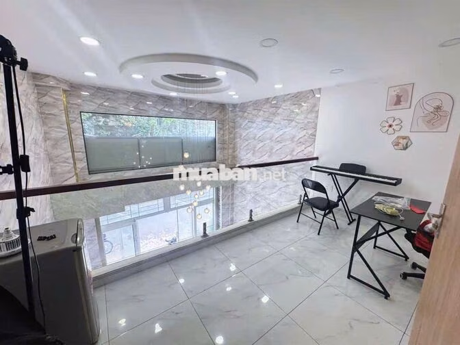 CHO THUÊ NHÀ MẶT TIỀN 167B BÀU CÁT 1, QTB – 5 TẦNG + ST, 23TR