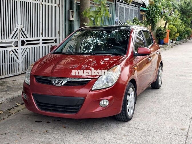Hyundai i20 2012 Số tự động Đỏ Nhập khẩu