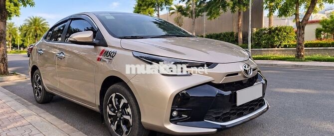 Toyota Vios E Tự động Vàng cát